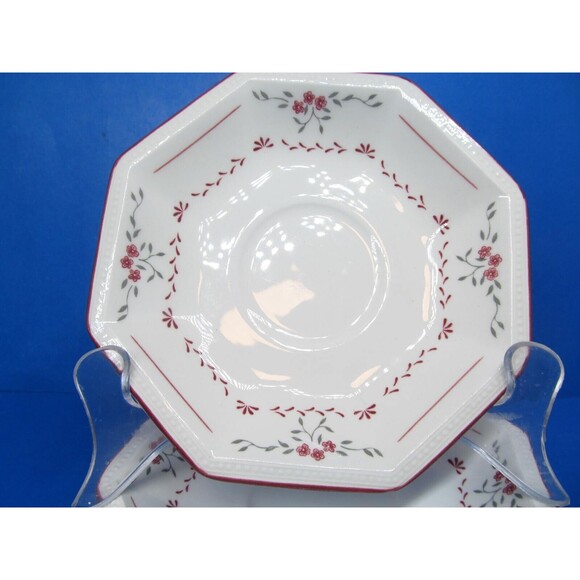 Johnson Brothers Madison 5 1/2" Saucers Only No Cups  Read Descript - Picture 2 of 7